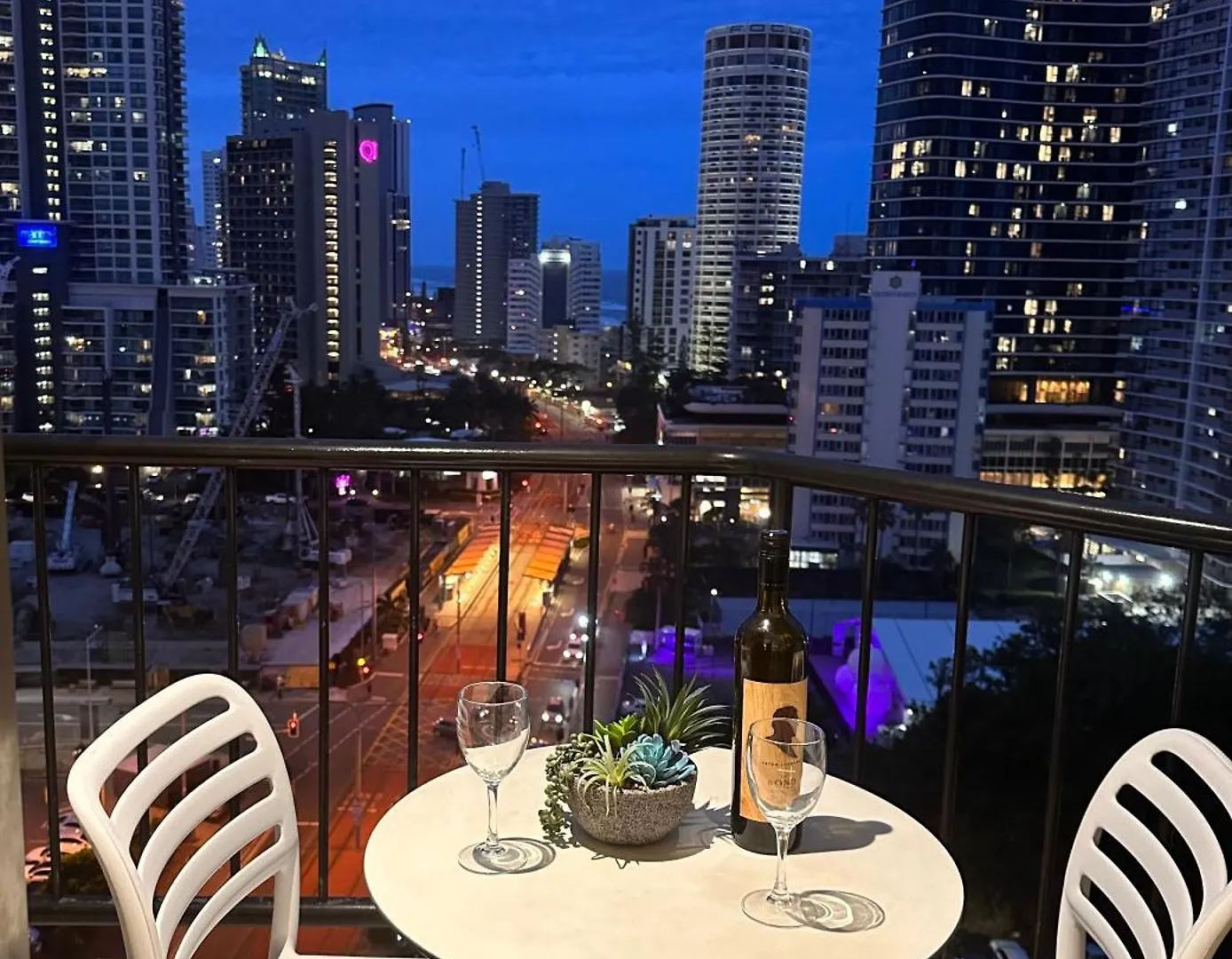 Hotel Mantra On View Gold Coast